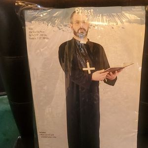 Men's Halloween Priest costume